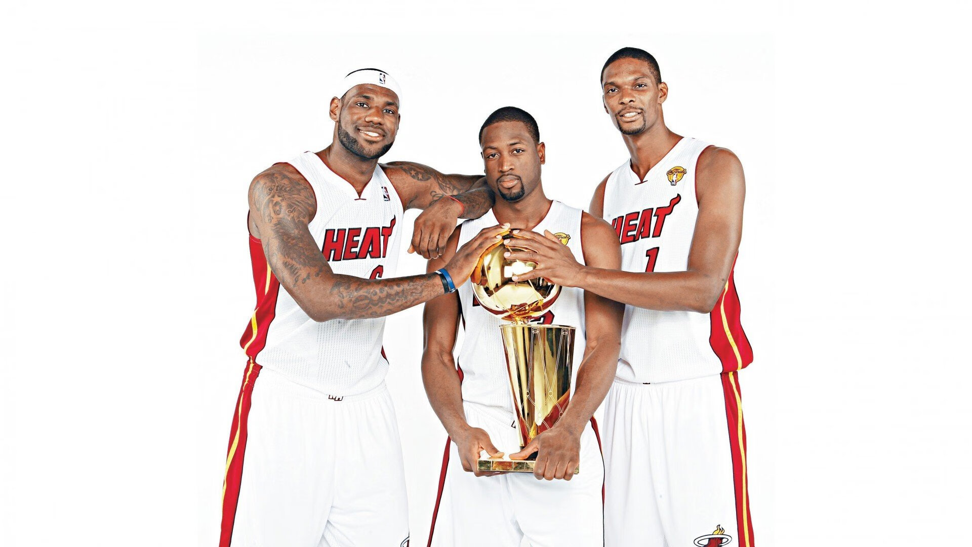 道格拉斯冲线瞬间点燃全场气氛,道格拉斯o2mc